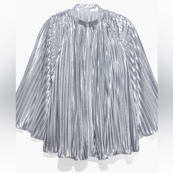 Silver jacket/coverup - Picture 4 of 4